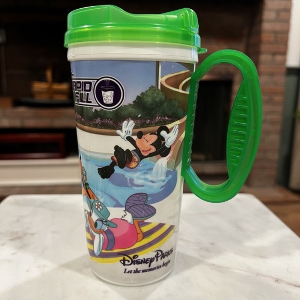 Walt Disney World Resort Parks Rapid Fill Refillable Travel‎ Mug Cup & Lid